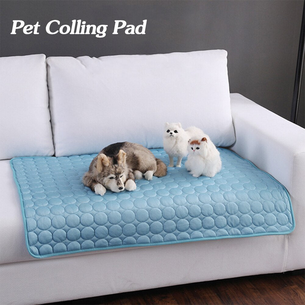 Cooling Pet Bed Mat - Ice Silk Summer Pad for Dogs & Cats